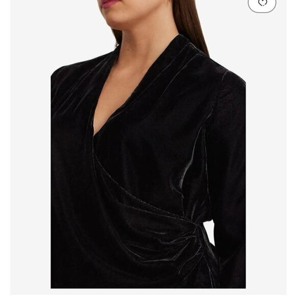 LAUREN RALPH LAUREN NWT Black Velvet Pleated Surplice Blouse Size 16 - Picture 3 of 15